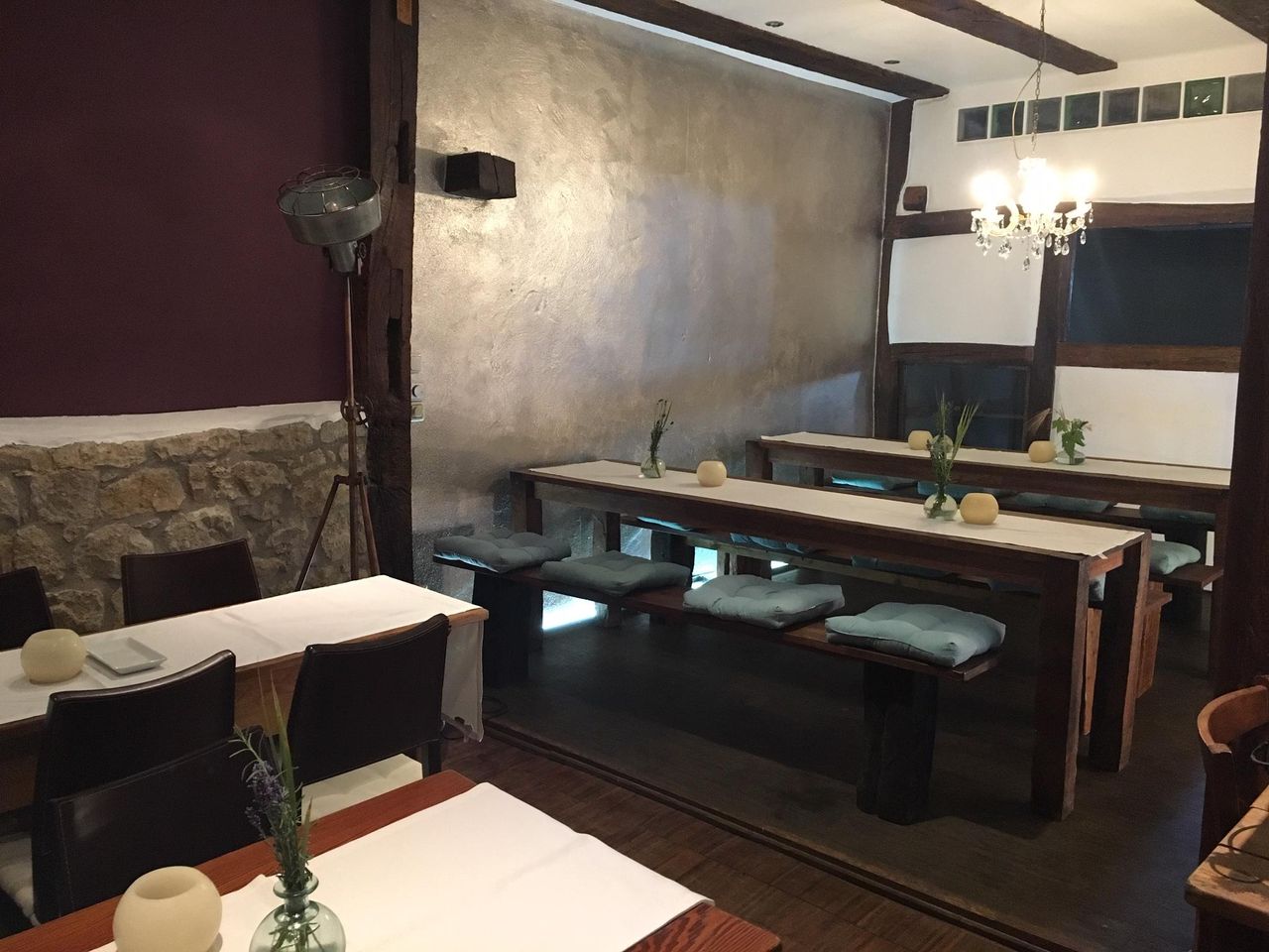 Frankfurt am Main  Außergewöhnliche Locations Mediterrane Hofreite, Meetingräume, Kaminzimmer, Gewölbekeller, Garten image 39