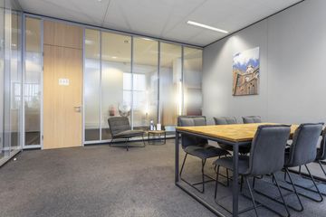 Goes Client Meeting Meeting room Oranje therapiekamer image 4