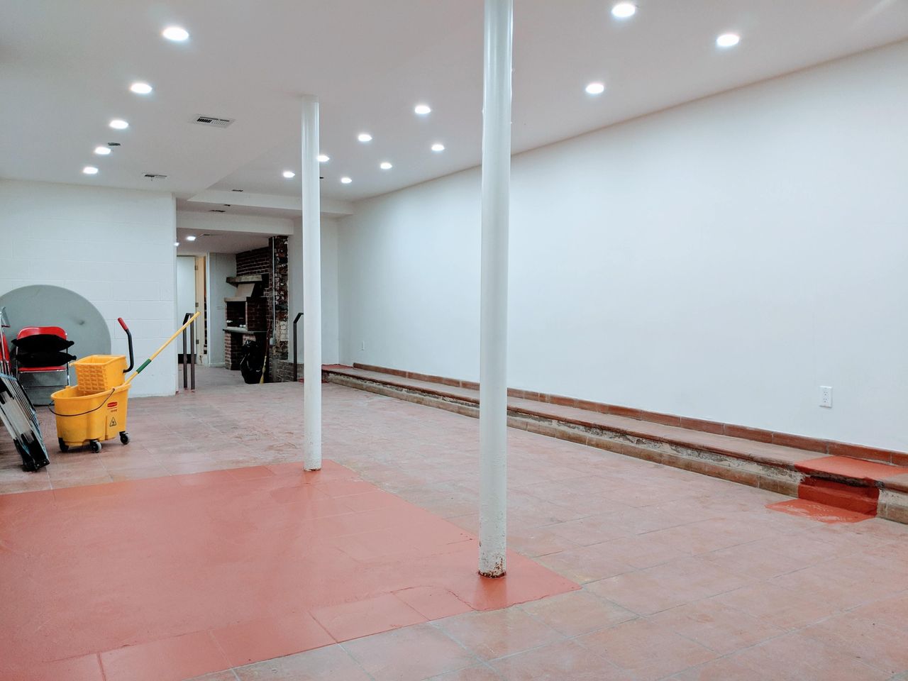 New York  Loft Wooster St Townhouse Retail Space image 4