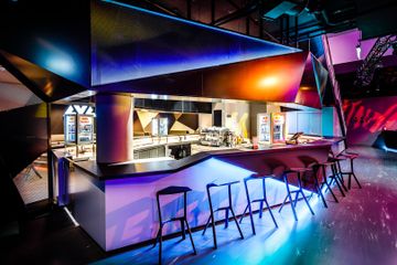 Berlin  Corporate event spaces LVL Bar image 1