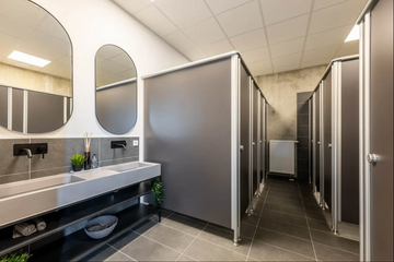 Mainz Evenementenlocaties Hauptfläche+ Nebenraum und Küche image 3