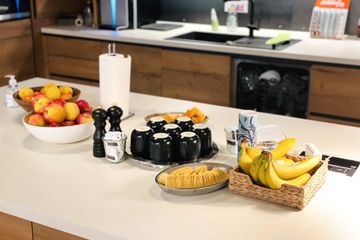 Berlin Mobiles Arbeiten Meeting rooms Meeting Raum (bis 12 Personen) image 7