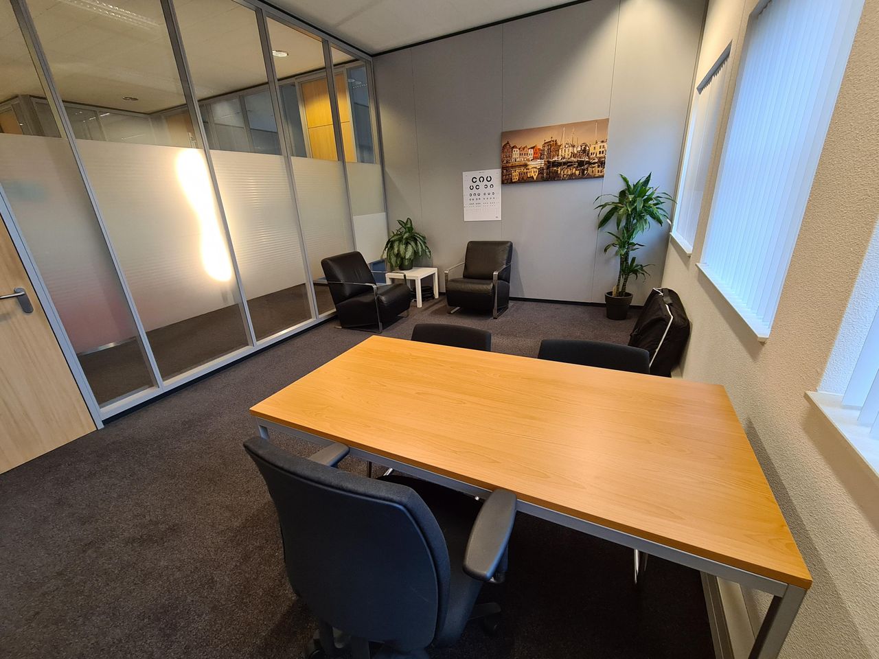 Goes Klantafspraak Meeting rooms Blauwe behandelkamer image 1