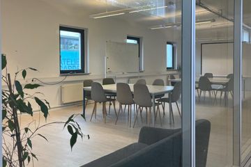 Berlin  Workshop space Room 1 image 3