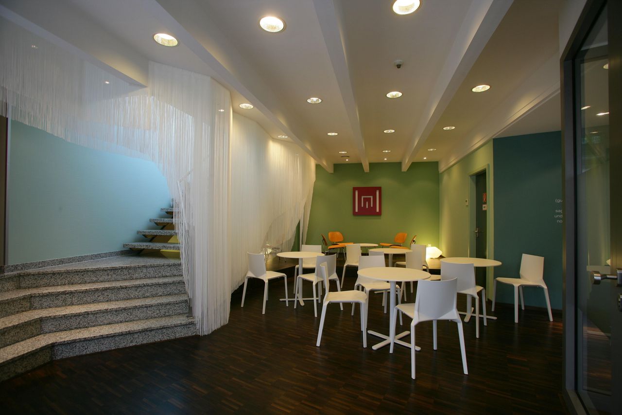 Rest der Welt  Tagungsraum Neuwerker Konferenzraum image 4