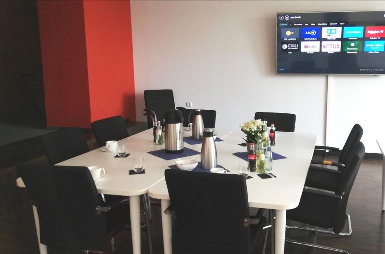 Rest der Welt  Tagungsraum Neuwerker Konferenzraum image 6