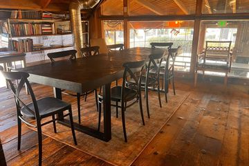 Los Angeles Cafe Paper or Plastik Cafe - Conference Room image 0