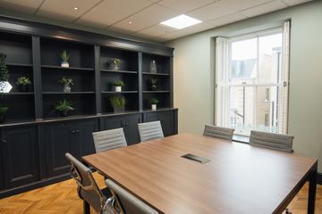 Rest van de wereld Mobile Working Vergaderzalen Oval Suite image 1
