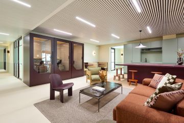 Brussels Coworking space Club Lounge Day Pass image 8