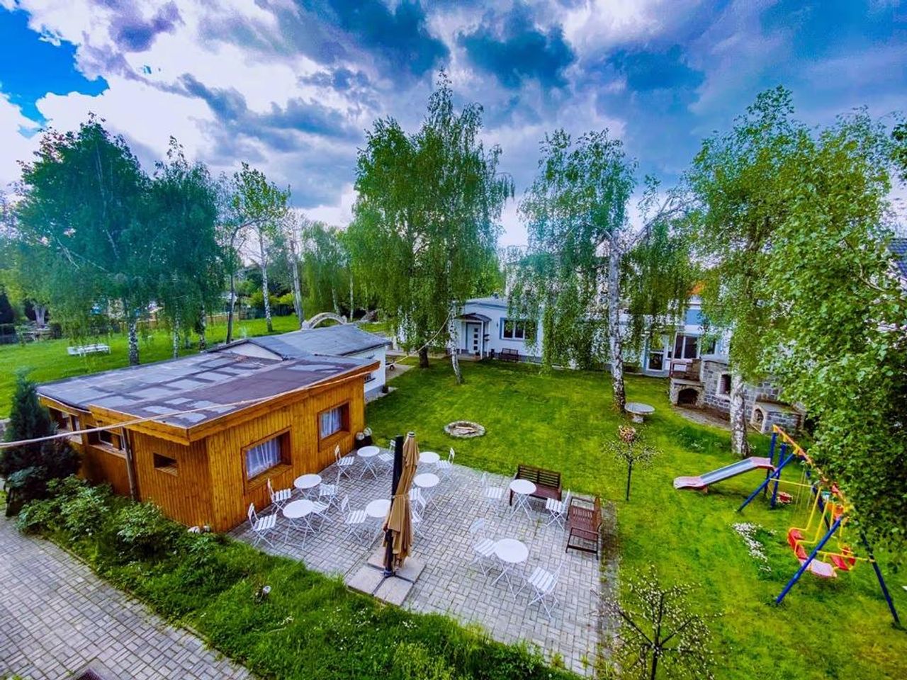 Leipzig  Restaurant Böhlen Event & Biergarten image 6