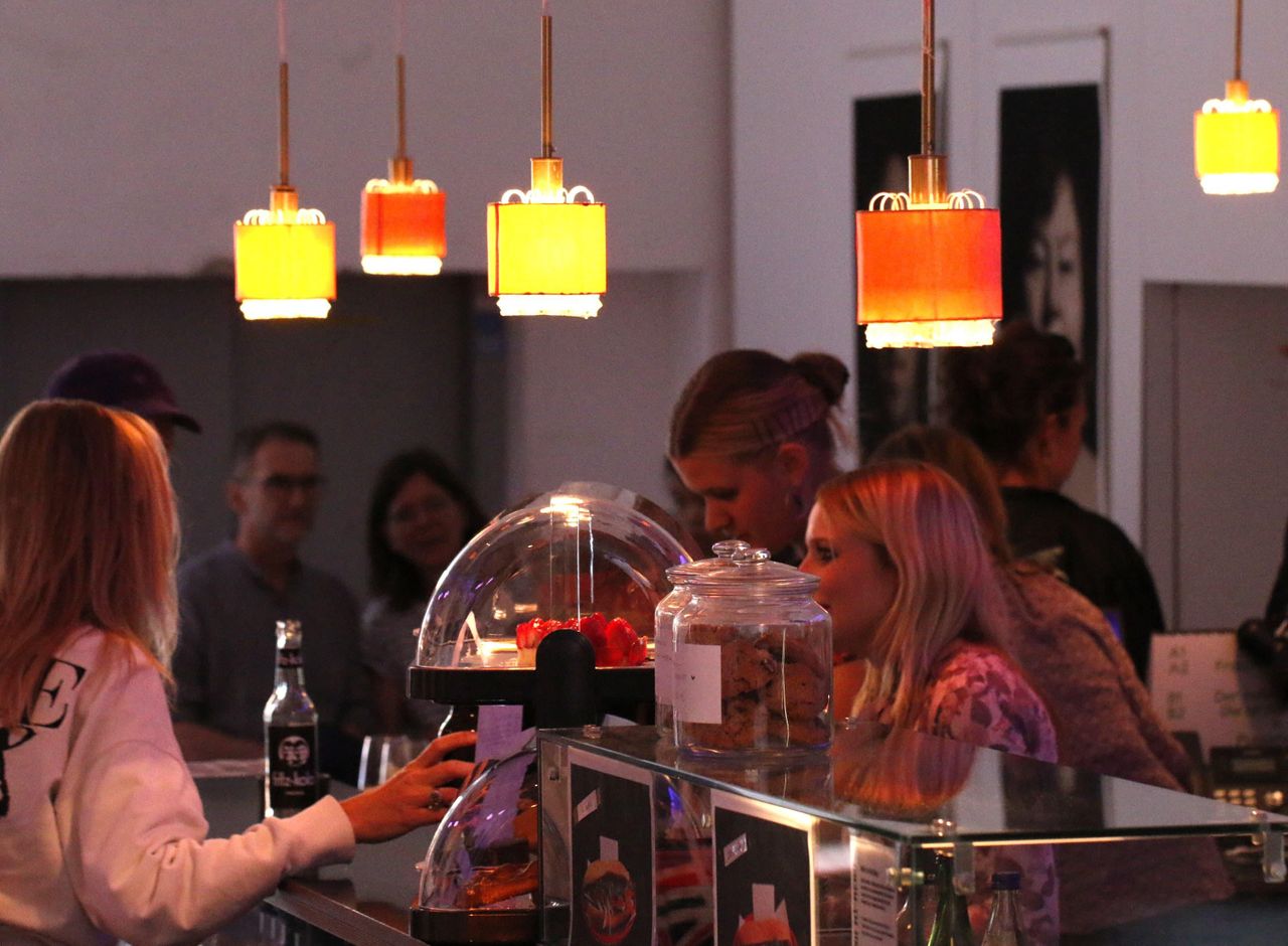 Berlijn  Evenementenlocaties BAR21- RambaZamba Theater image 9