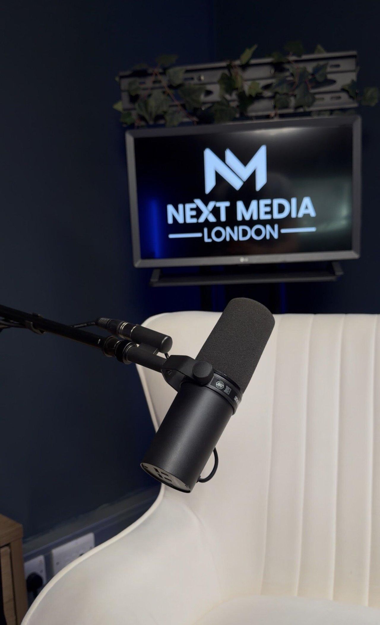 London  Studio Main Recording Suite image 12