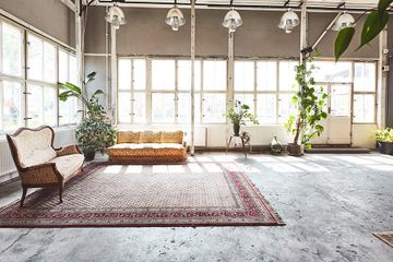 Berlijn Studio Bright, Industrial Panoramaroom with Riverview image 1