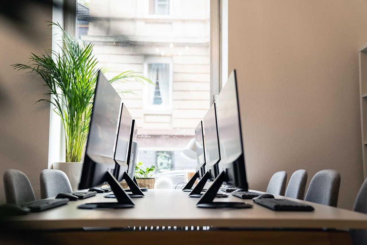 Stuttgart  Boardroom LUNCA - Toller Meetingraum in Stgt West für bis zu 8 Personen image 11