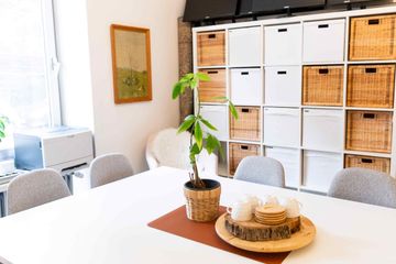 Stuttgart Tagungsraum LUNCA - Toller Meetingraum in Stgt West für bis zu 8 Personen image 7