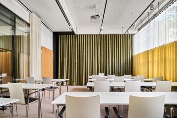 Berlin  Meetingraum E.02 image 1