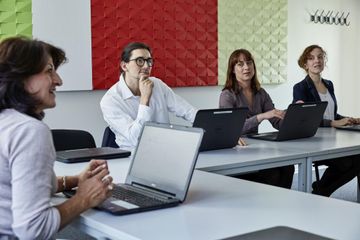 Hamburg Kreatives Meeting Workshop-Räume PC-Schulungsraum 14 image 3