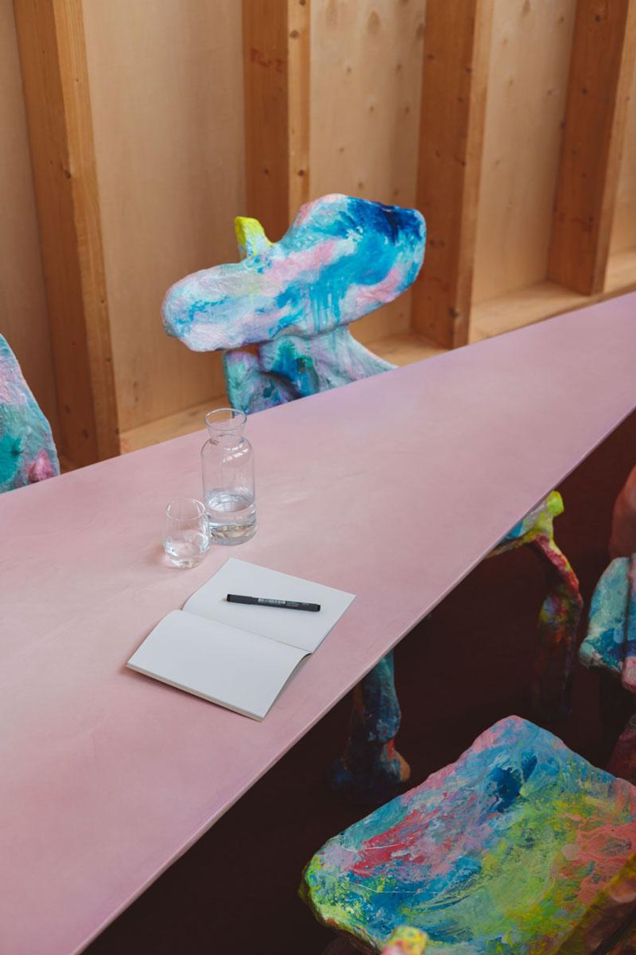 Rotterdam  Coworking space Morph meeting room image 2