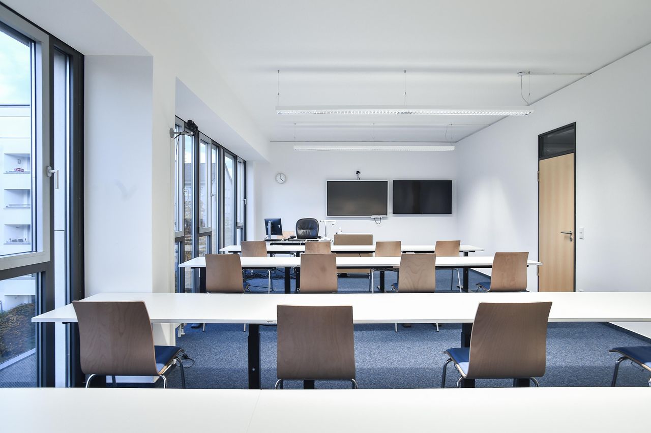 Stuttgart  Meeting room Seminarraum Kapstadt image 1