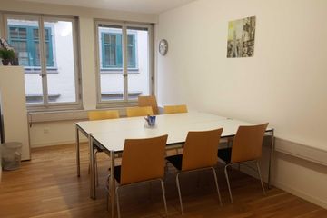 Zürich Kundengespräch  Zimmer 5 image 0