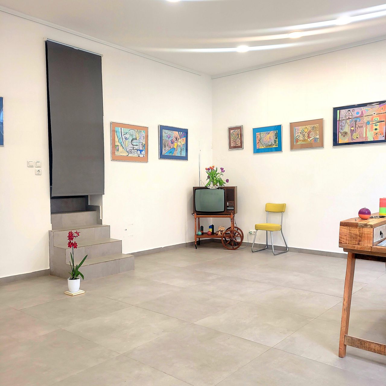 Vienna  Atelier Charmantes Galerie Zimmer image 4