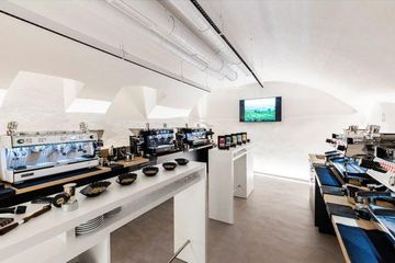 Rest of the World Networking-Event  Turm Workspace image 1