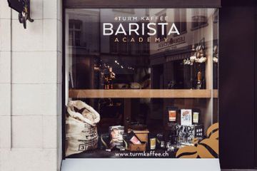 Rest of the World Networking-Event  Turm Workspace image 3