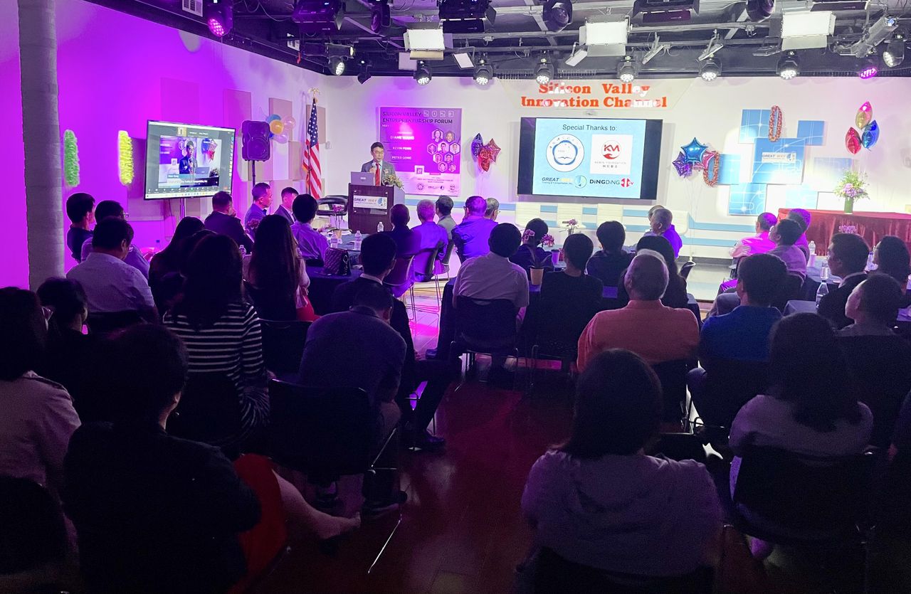 Santa Clara Creative Meeting Fotostudio TV Studio image 10