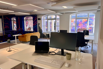 Berlin  Coworking spaces Coworking Zone image 2