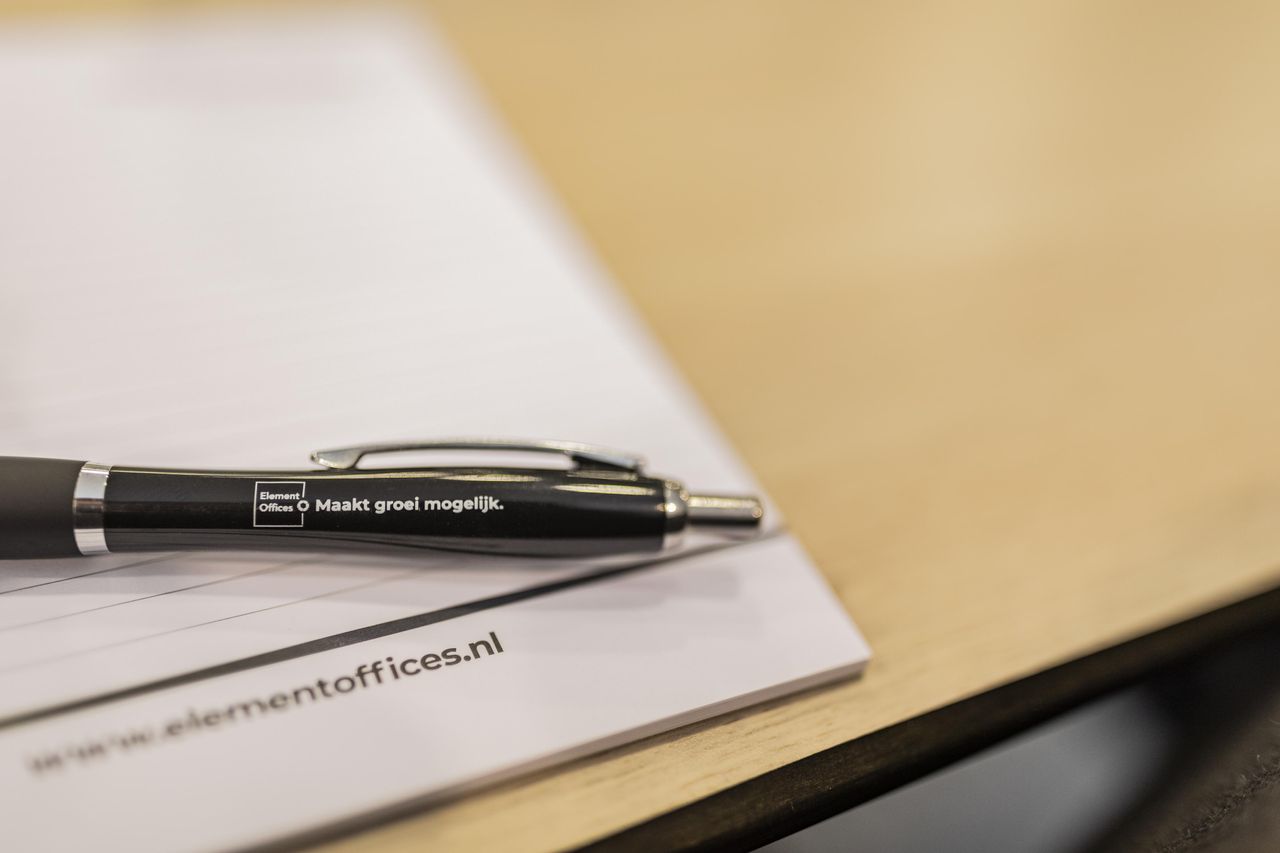 Rotterdam Mobiel Werken Business Center Flexwerkplek - 8.14 - Desk 1 image 1