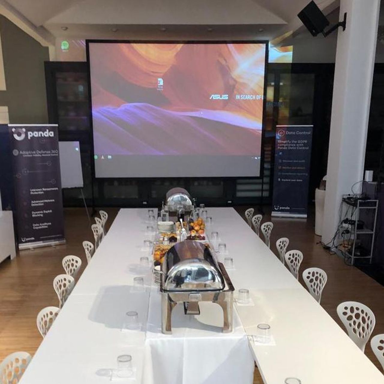 Milan Creative Meeting Meeting room Yori Studio Space image 8