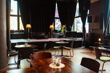 Berlin Panel Discussion Eventlocations House of Music Stage image 8