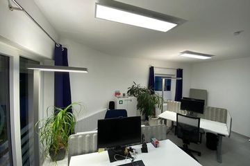 Leonberg Office desk Full-Service TeamBüro für 3-4 Personen image 2