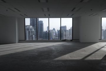 Bangkok  Classic Location Indoor space on the 27th Floor of Kronos Office Building image 6