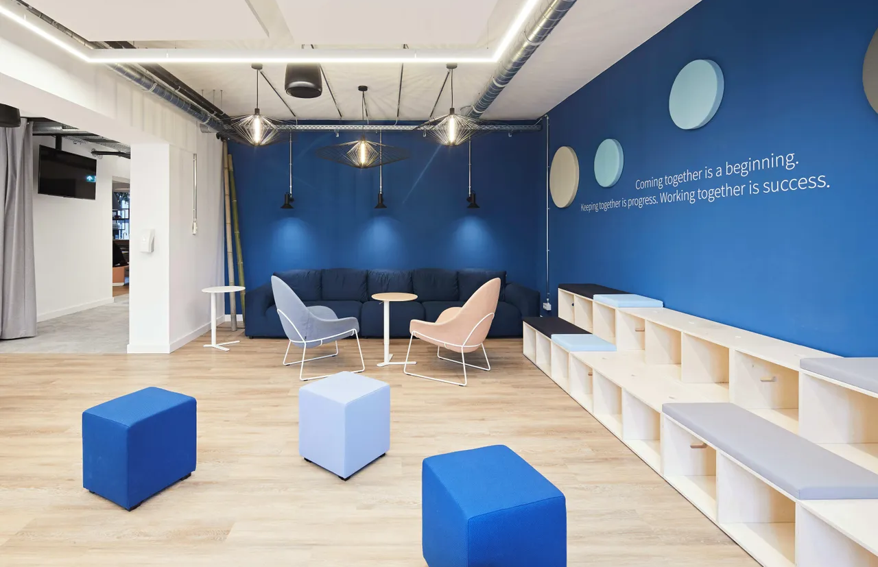 Munich  Coworking spaces Collaboration Space image 1