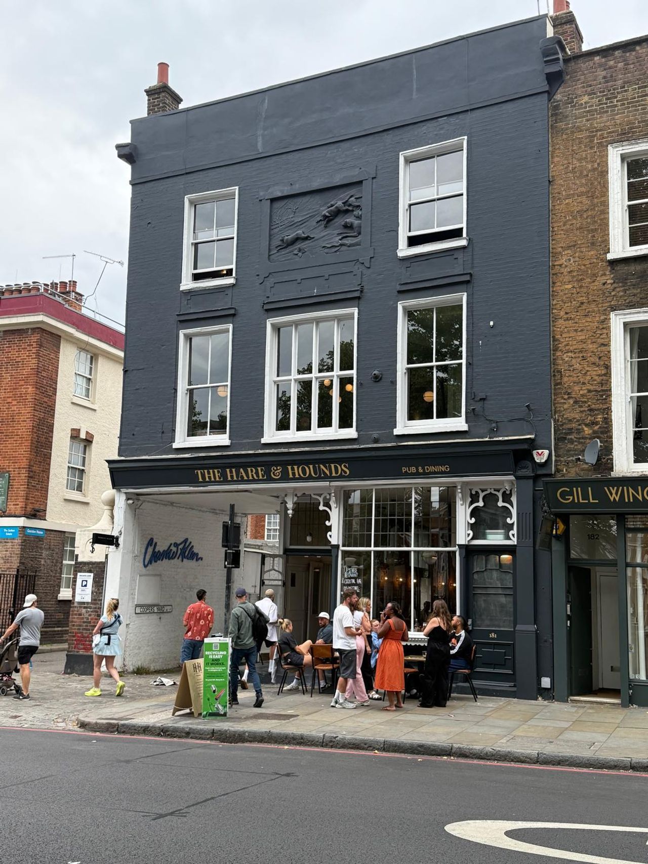 London  Unusual venue The Pub image 6