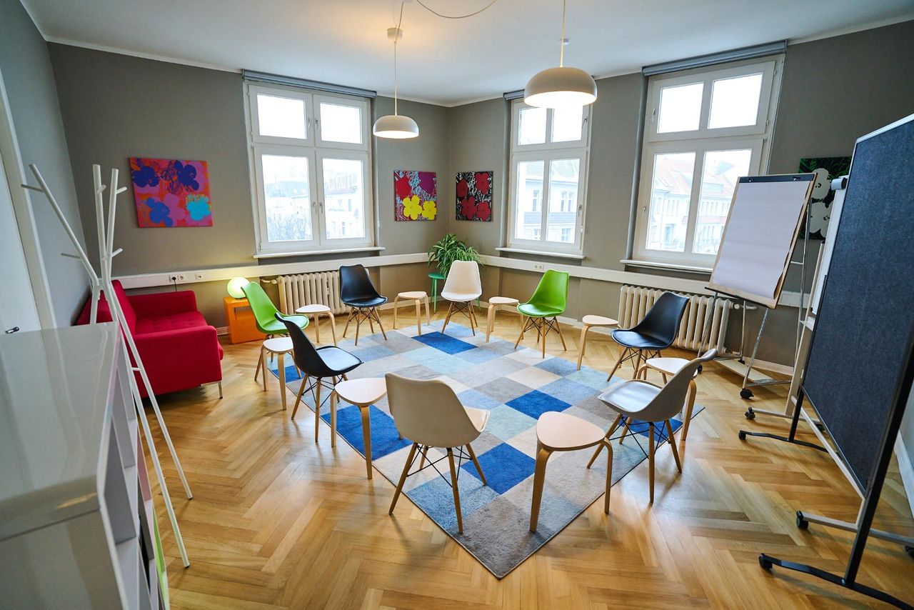 Berlin Coworking Meetingraum ANDY image 0