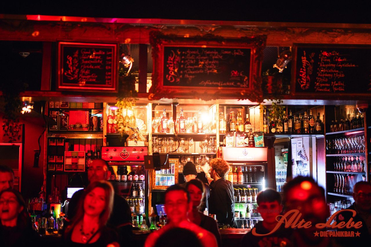 Hamburg  Bar Alte Liebe Hamburg image 3