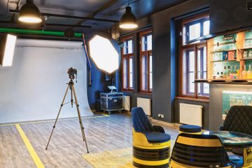 Rest of the World  Workshop spaces Hangar by Innovate image 2