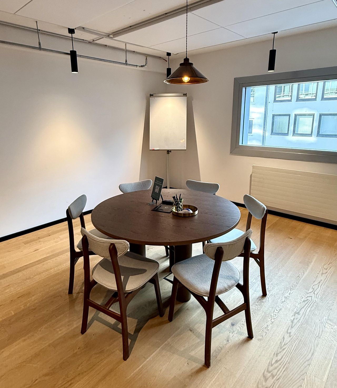 Düsseldorf  Meeting room Konferenzraum M34 - Mindspace Düsseldorf image 6