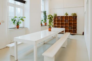 Berlin Offsite Meeting Tagungsraum Loft image 1