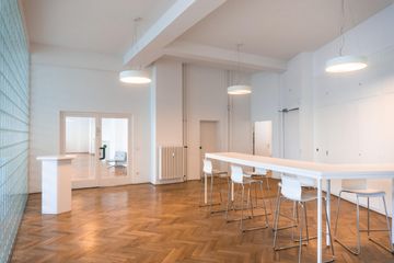 Berlin  Büroraum Komplettes Büro image 1