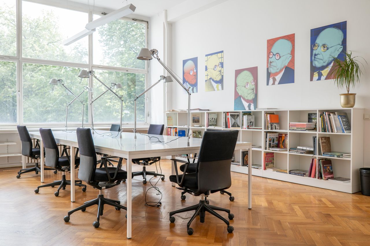 Berlin  Office space Komplettes Büro image 6