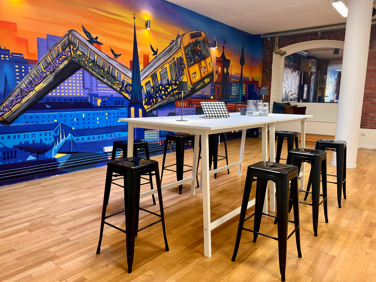 Berlin  Coworking spaces Gesamtes Erdgeschoss im werkhain image 3