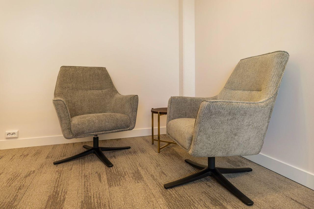 Utrecht  Workspace Beige Kamer image 1