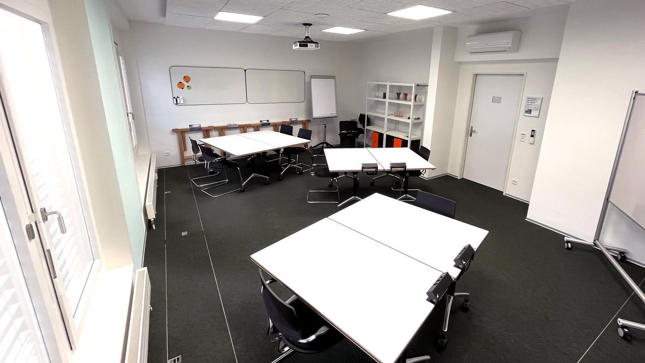 Basel Seminar Meetingräume Flexibler Kreativraum image 2
