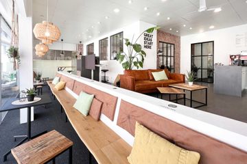 Rest der Welt  Off-Location Private Location: Gesamtes KreativQuartier image 6