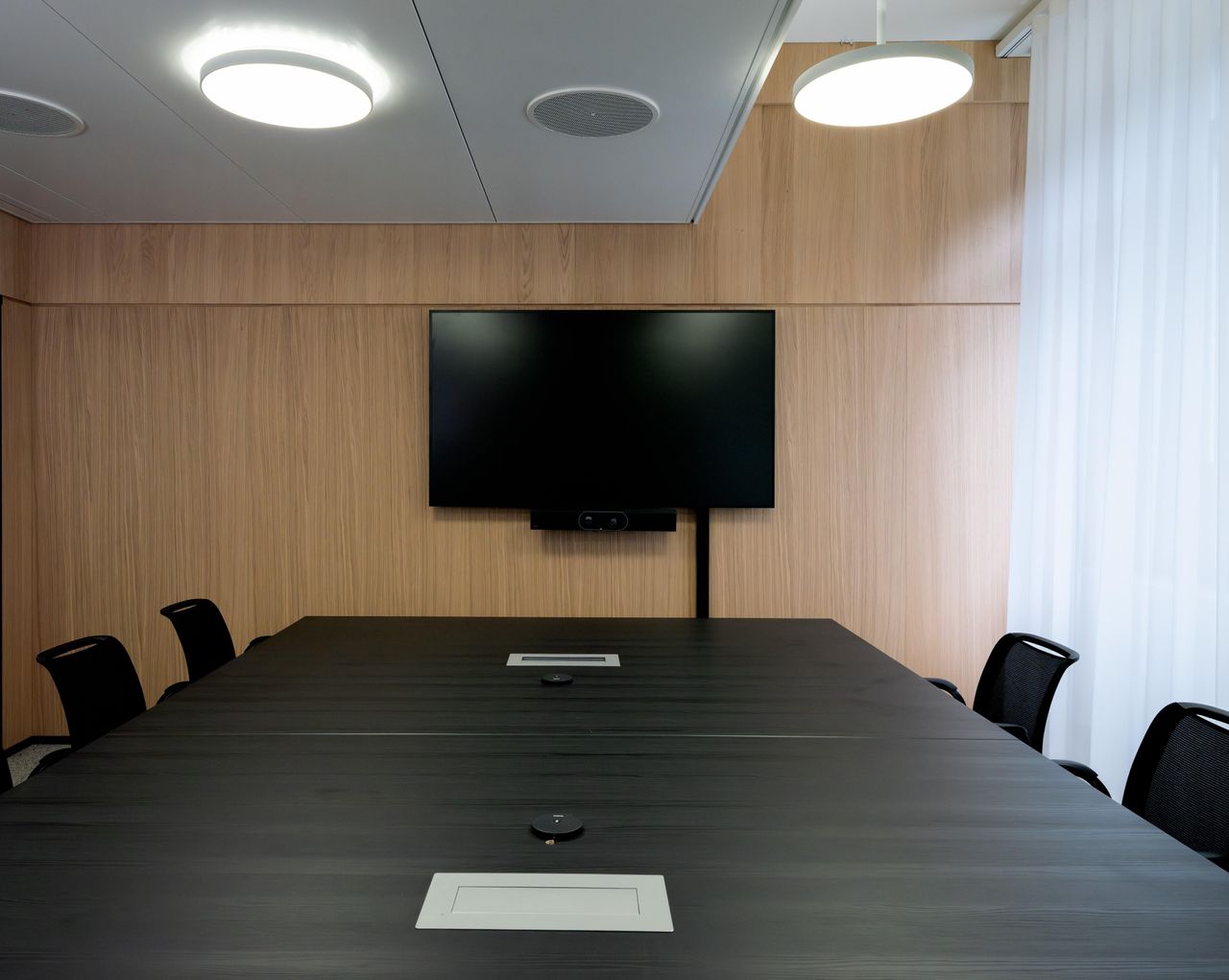 Bern  Meetingraum Sitzungszimmer Spiez image 0