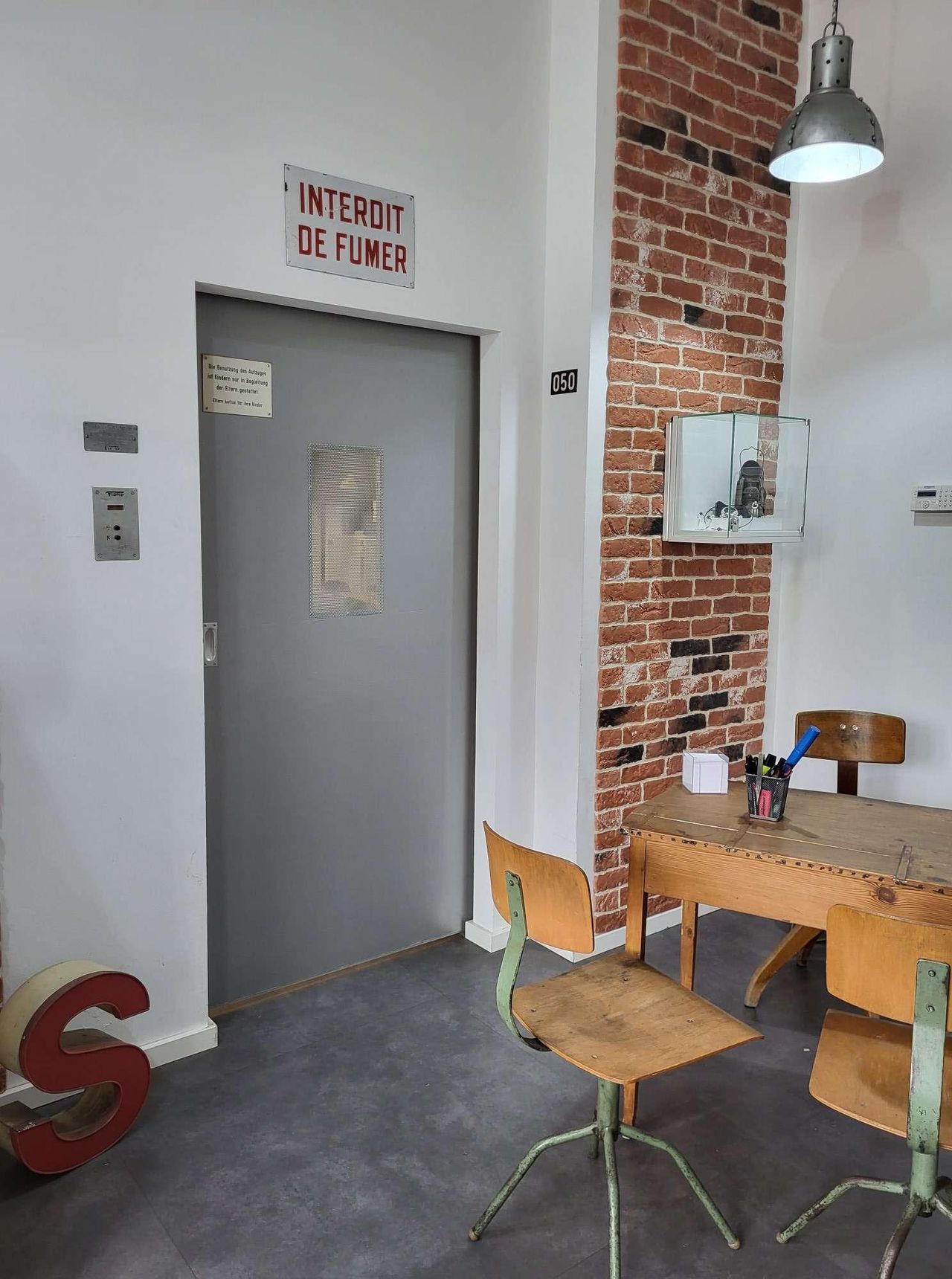 Nuremberg Mobiles Arbeiten Meeting rooms Meet Space II - inkl. Wasser, Tee, Kaffee & Küche image 19