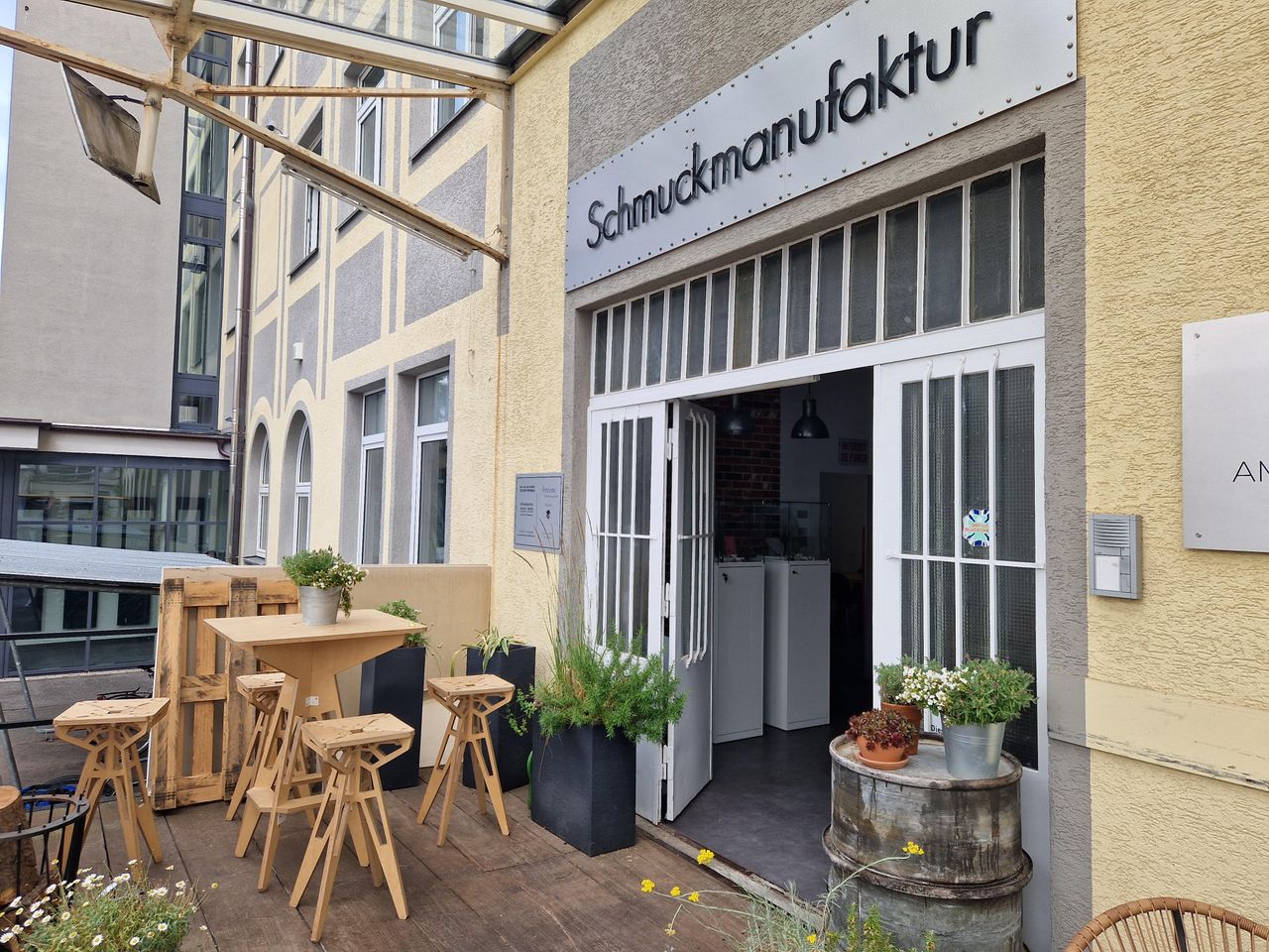 Nuremberg Coworking Meeting rooms Amoonic - Meet Space II image 0